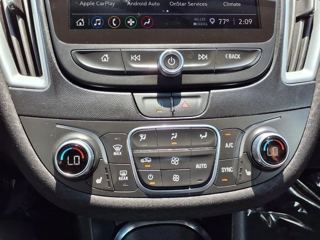 Used 2024 Blue Chevrolet LT image 9
