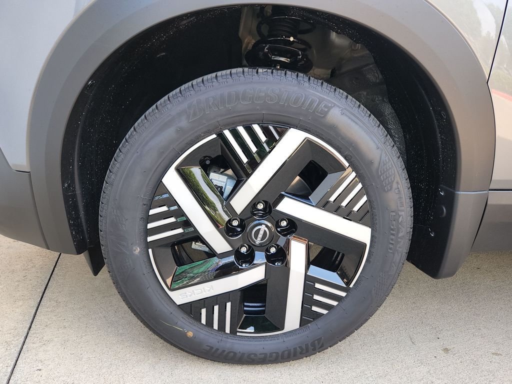 New 2026 Gun Metallic Nissan SV image 22