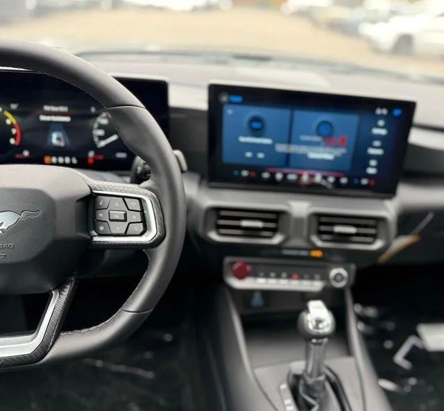 2026 Ford Mustang EcoBoost Fastback - Photo 17