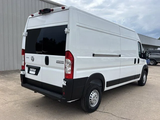 New 2026 Bright White Clear-Coat Exterior Paint RAM High Roof image 3