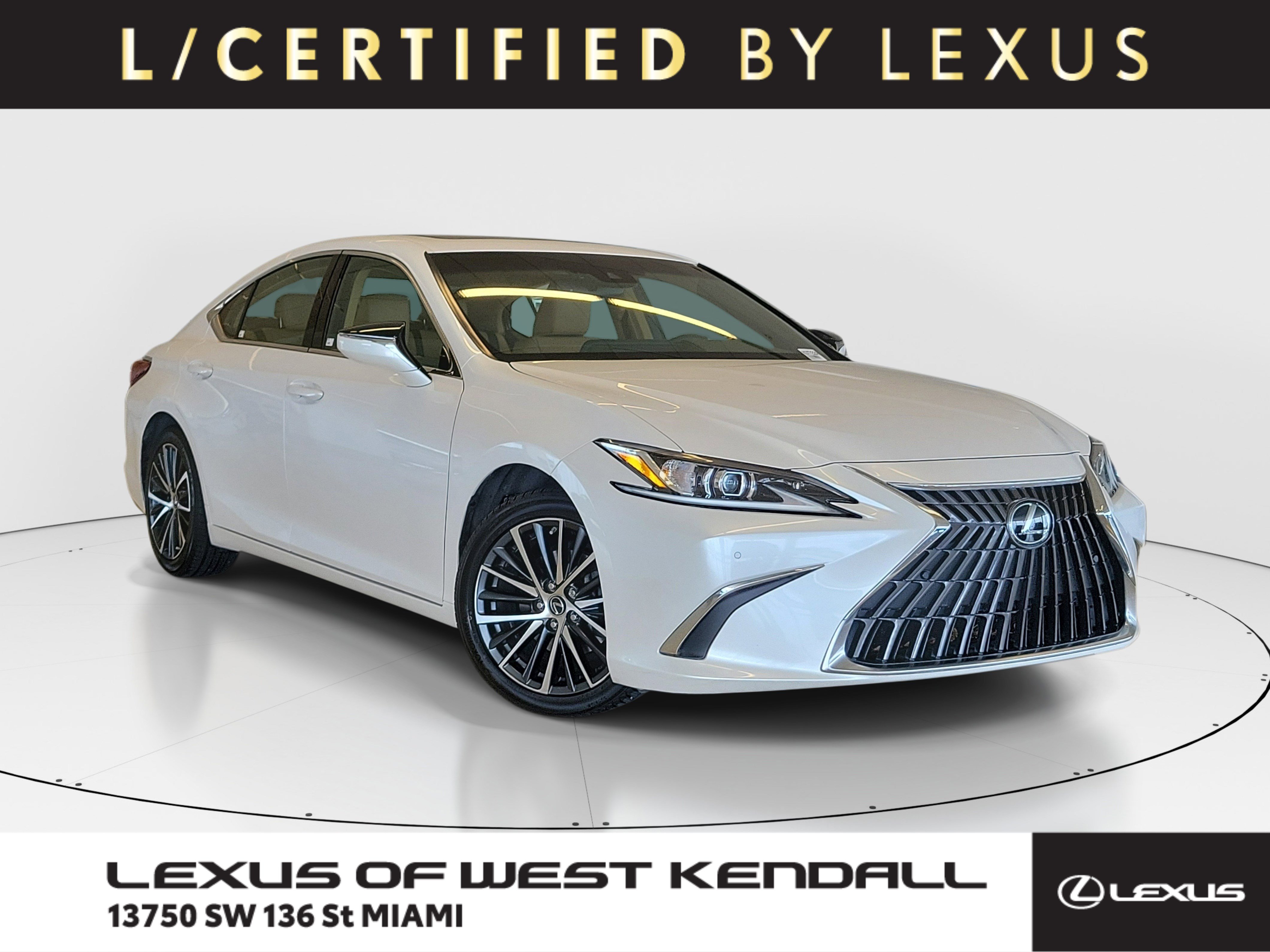 2023 Lexus ES 350 350's photo
