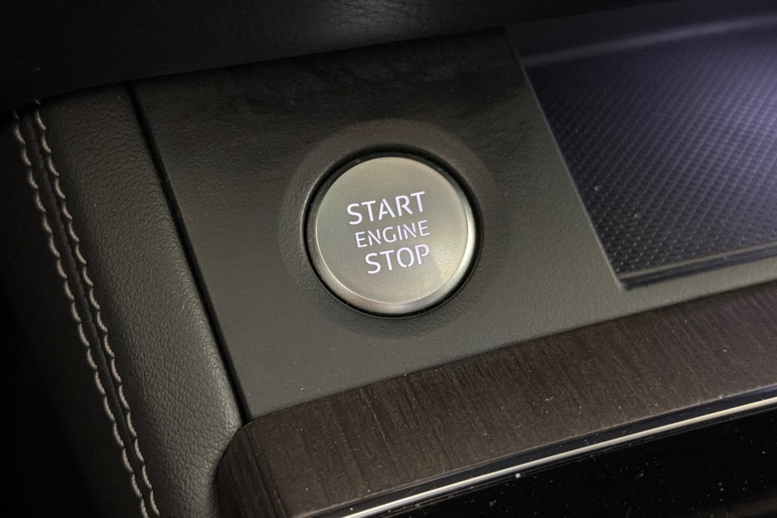 Used 2023 Manhattan Gray Metallic Audi Premium Plus 40 TFSI quattro image 20