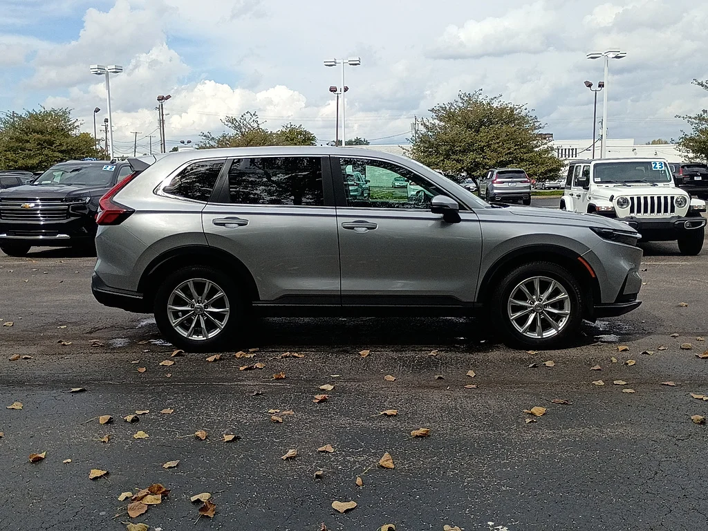 Certified Used 2024 Lunar Silver Metallic Honda EX image 2
