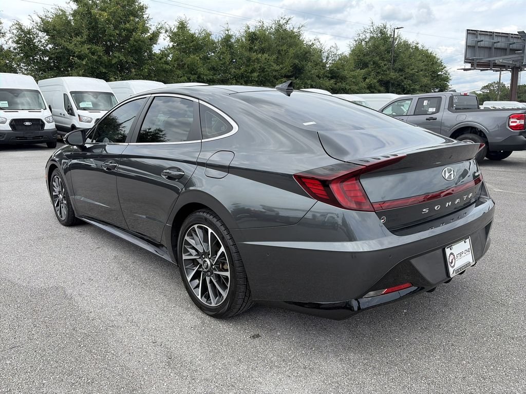 Used 2023 Gray Hyundai Limited image 5