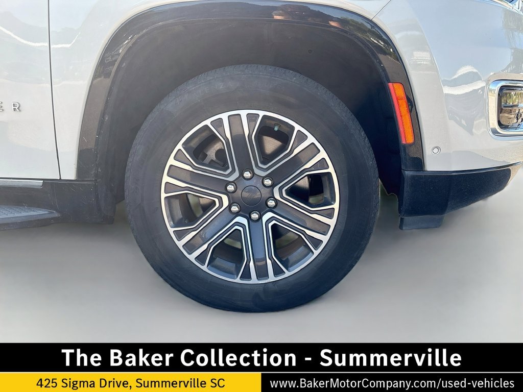 Used 2022 White Jeep Series III image 13