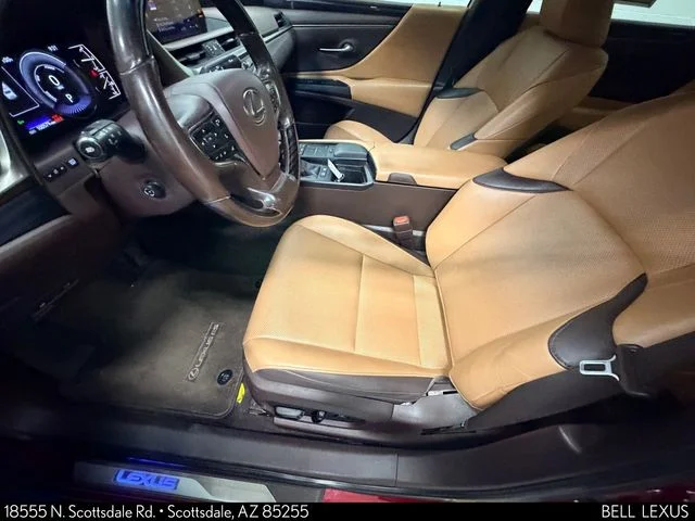 Used 2021 Red Lexus 300h image 15