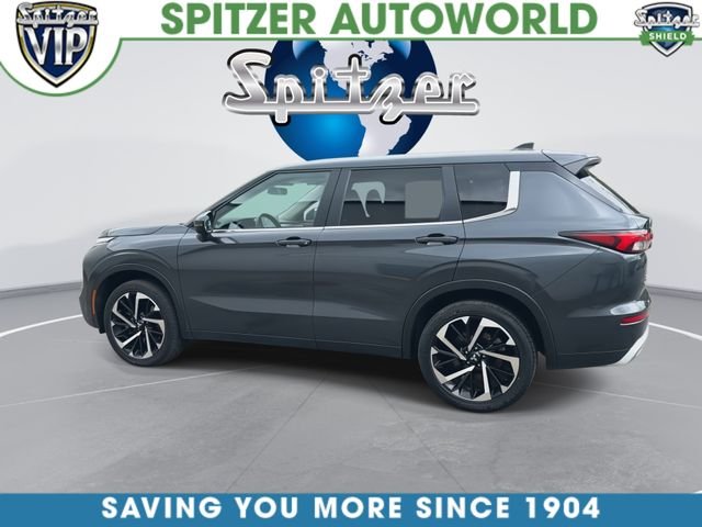 Used 2024 Graphite Gray Mitsubishi SE image 7