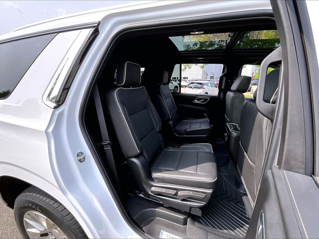 Used 2023 White Chevrolet Premier image 16