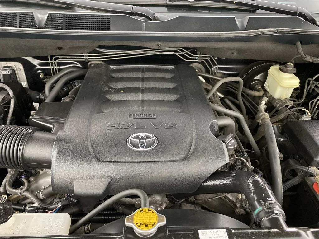 Used 2017 Black Toyota SR5 image 29