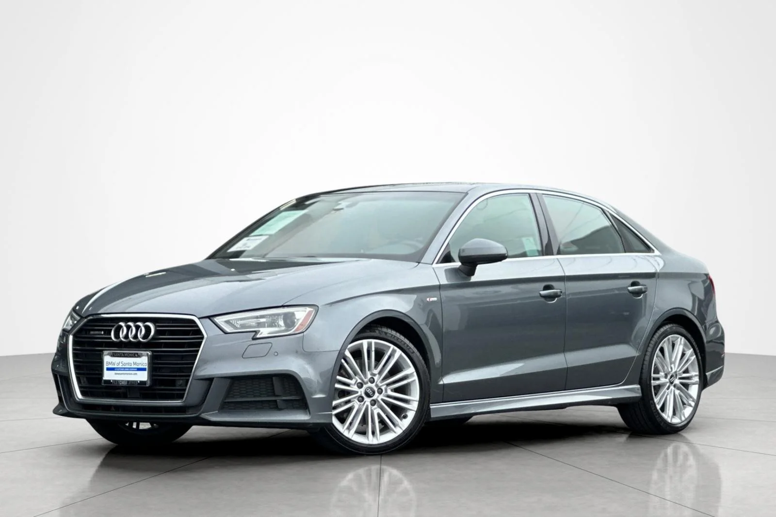 2017 Audi A3 2.0T quattro S tronic Premium Plus's photo