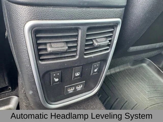 Used 2021 White Chrysler Touring image 21