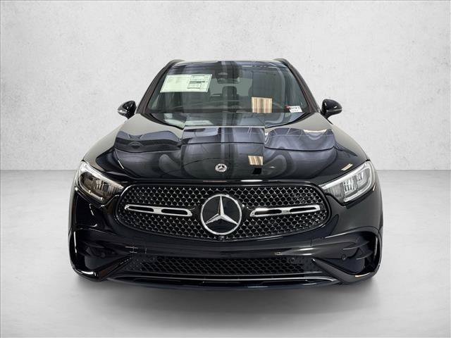 New 2026 Black Mercedes-Benz GLC 300 image 31