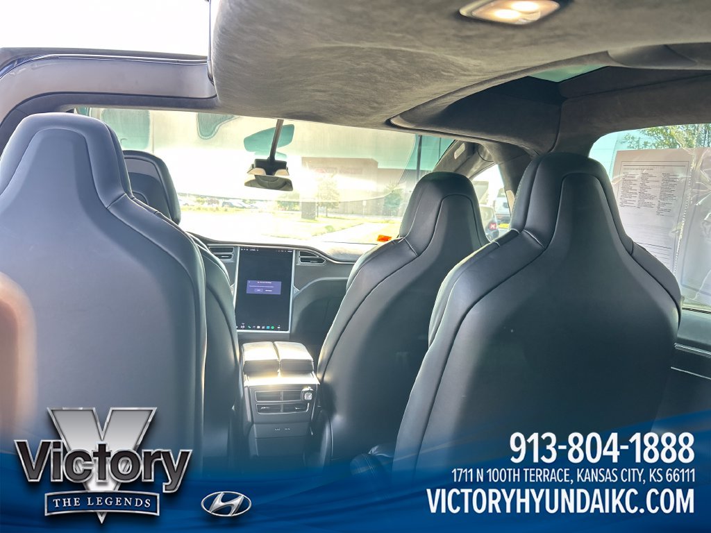 Used 2017 Blue Tesla 100D image 25