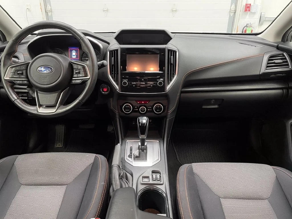 Used 2023 Ice Silver Metallic Subaru Premium image 13