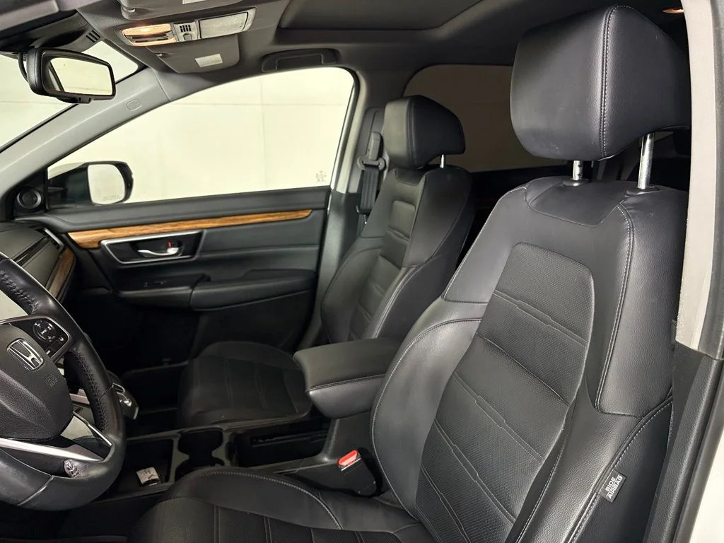 Used 2021 White Honda EX-L image 18