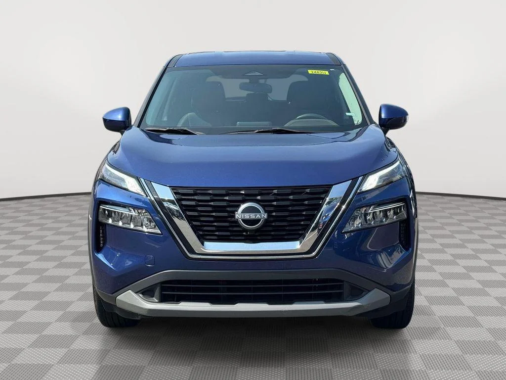 Used 2023 Nissan Rogue SV with VIN 5N1BT3BA6PC928844 for sale in Huntington Station, NY