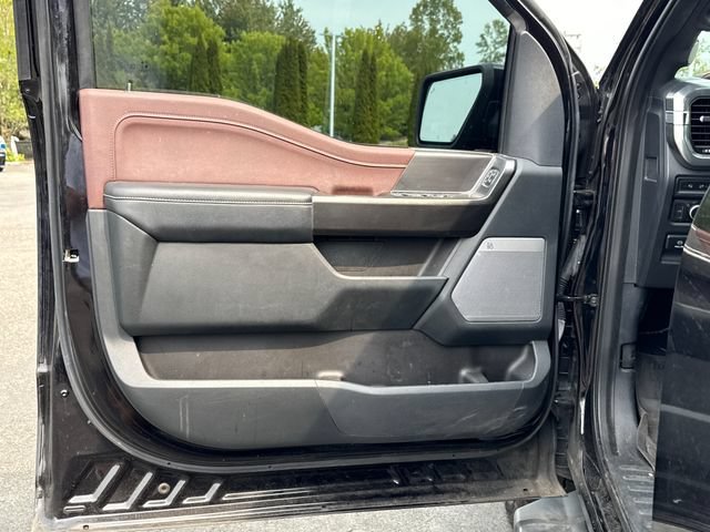 Used 2021 Agate Black Metallic Ford Lariat image 17