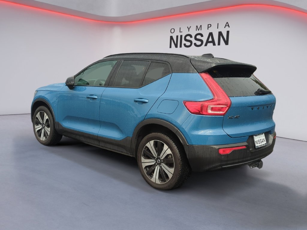 Used 2023 Blue Volvo Twin Plus image 3