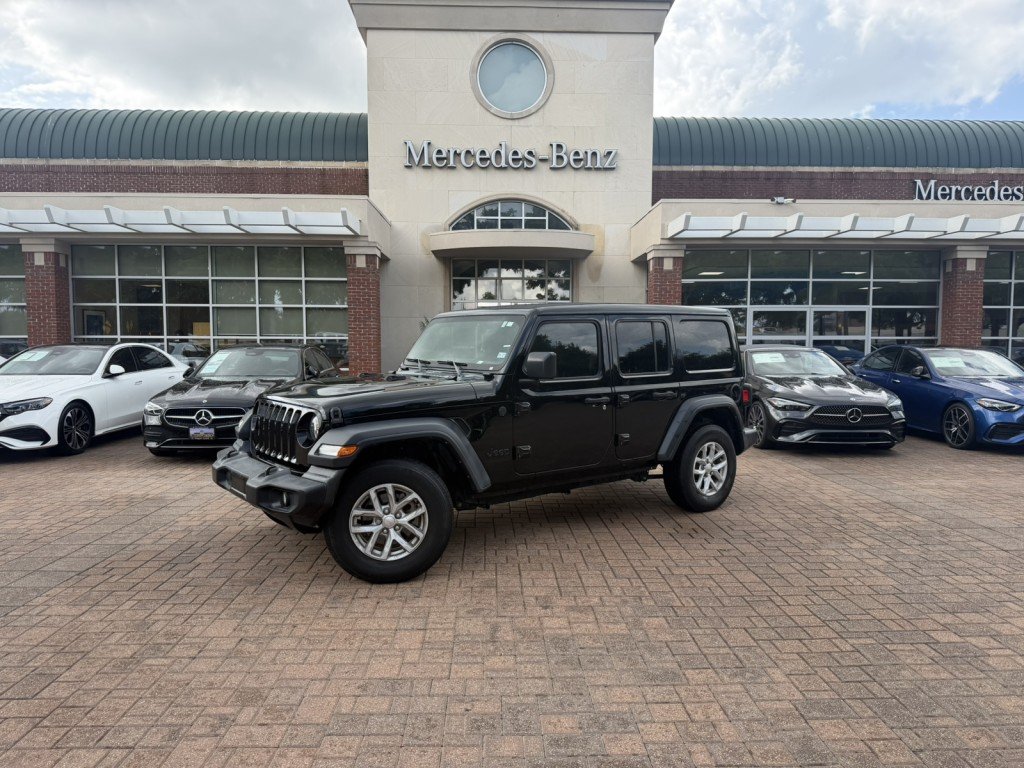 2023 Jeep Wrangler Sport S's photo