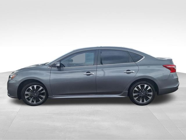Used 2019 Gray Nissan SR image 4