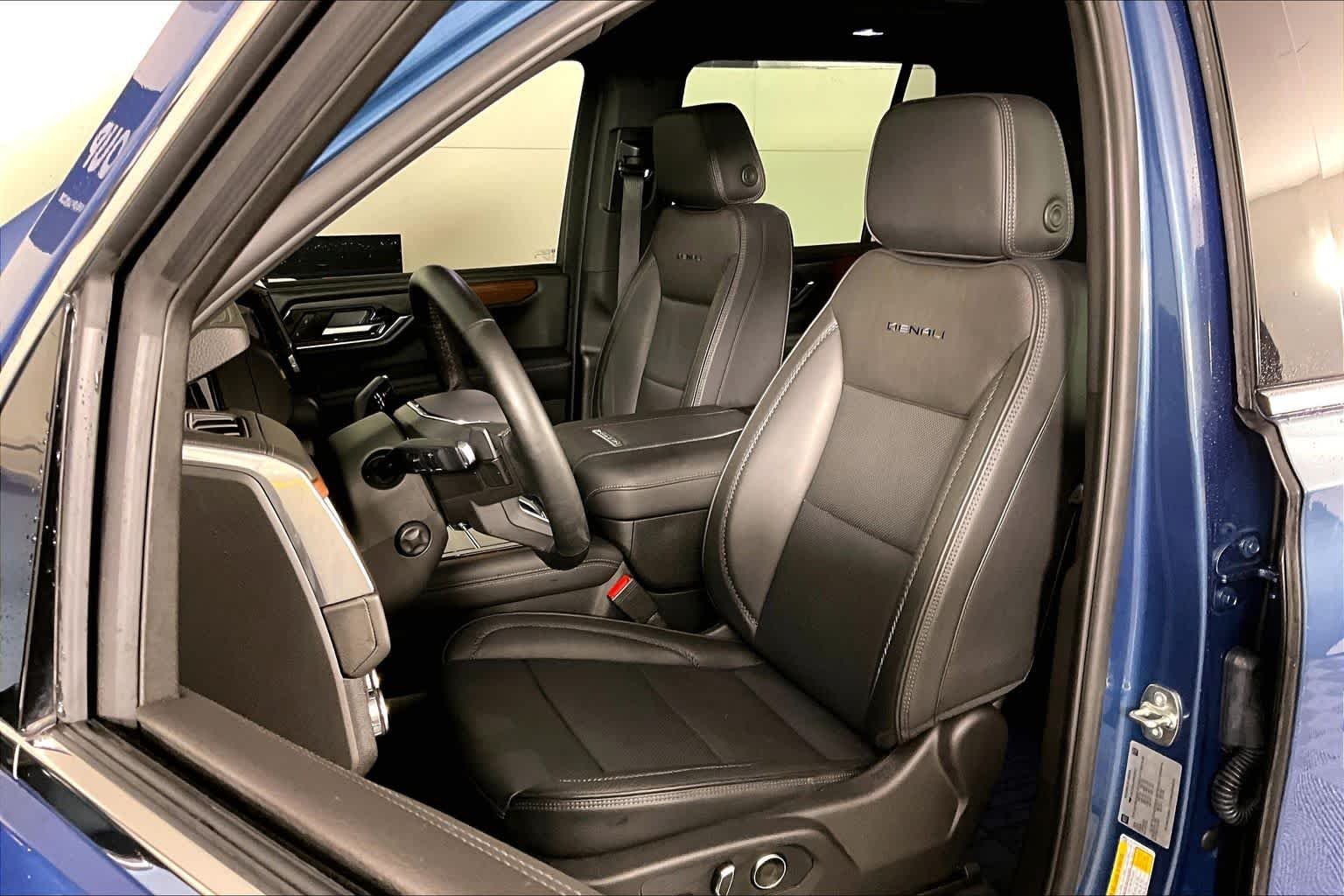 2026 GMC Yukon Denali - Photo 8