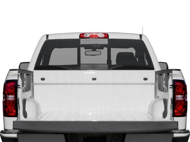 Used 2018 Graphite Metallic Chevrolet LT image 18