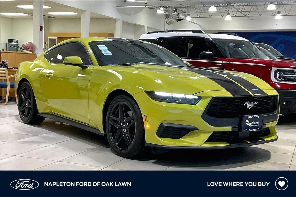2025 Ford Mustang EcoBoost Premium Fastback's photo