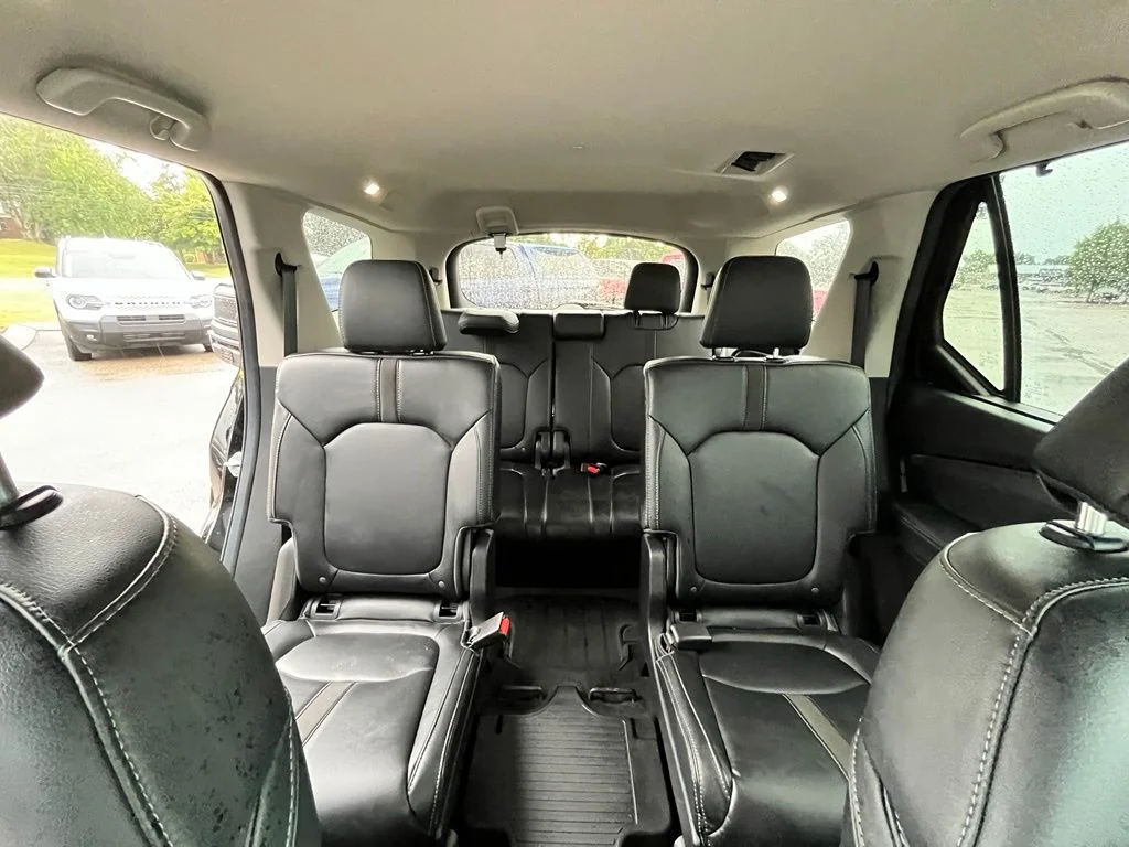 Used 2025 Black Honda EX-L image 14