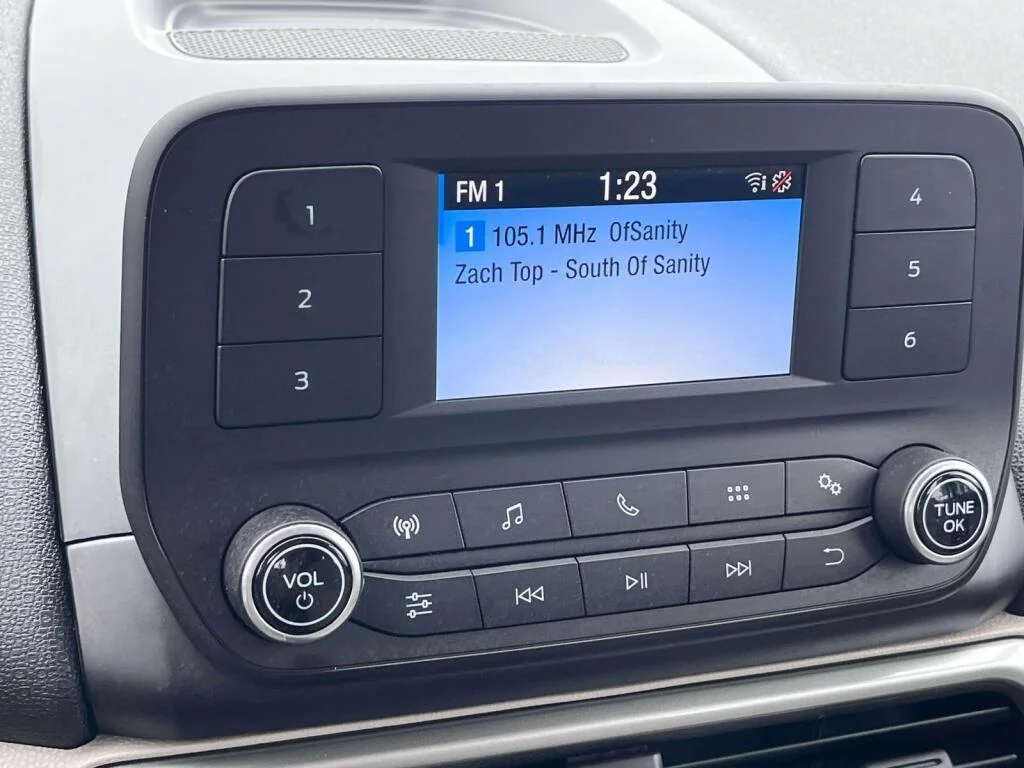 Used 2019 Moondust Silver Metallic Ford S image 20