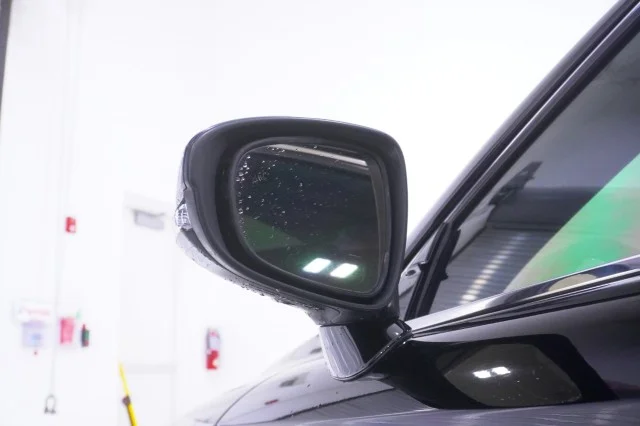 Used 2019  Lexus IS 300 F SPORT image 11