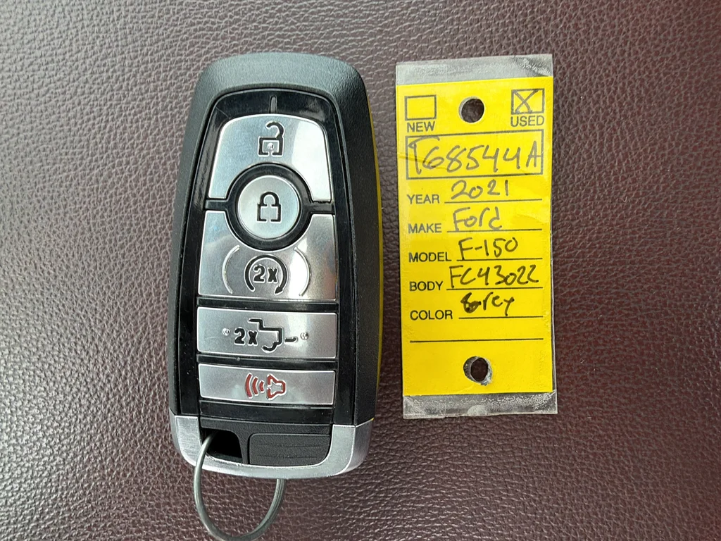 Used 2021 Silver Ford Lariat image 36