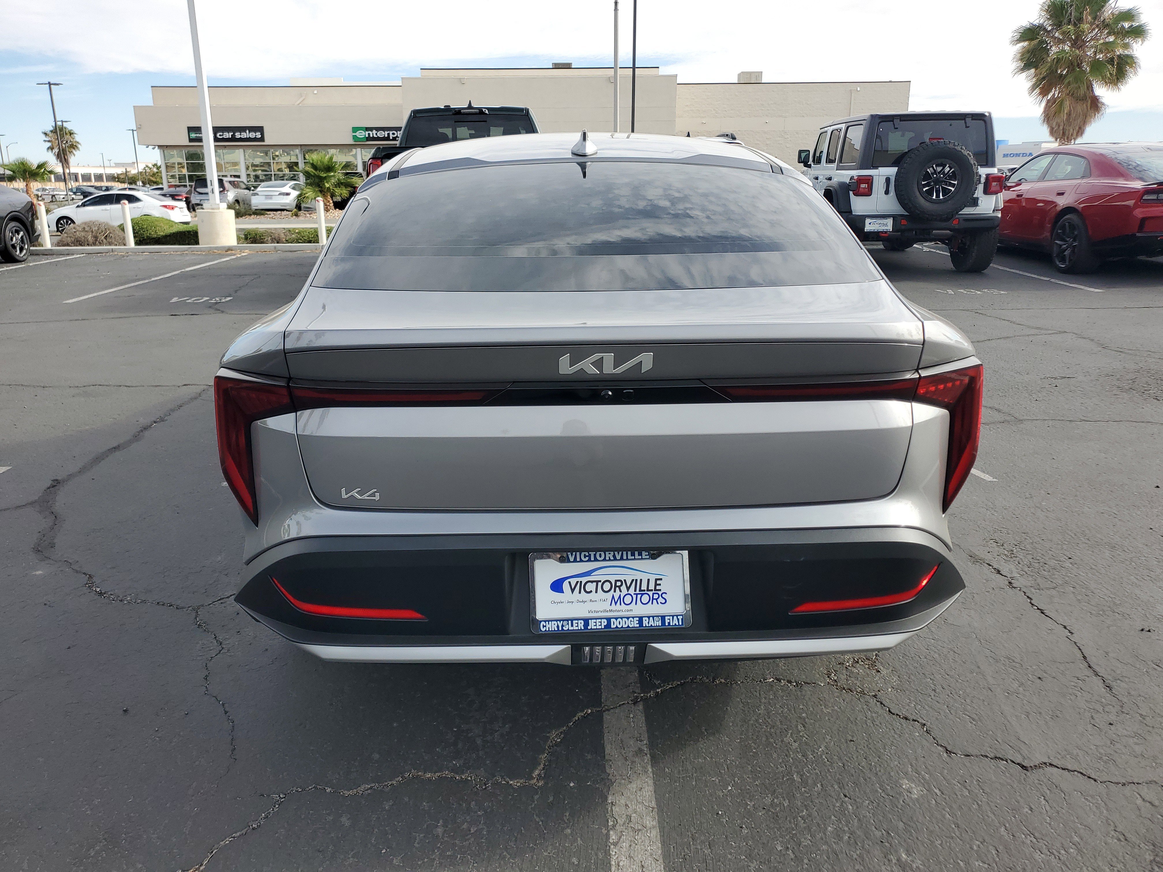 Used 2025 Gray Kia LXS image 4