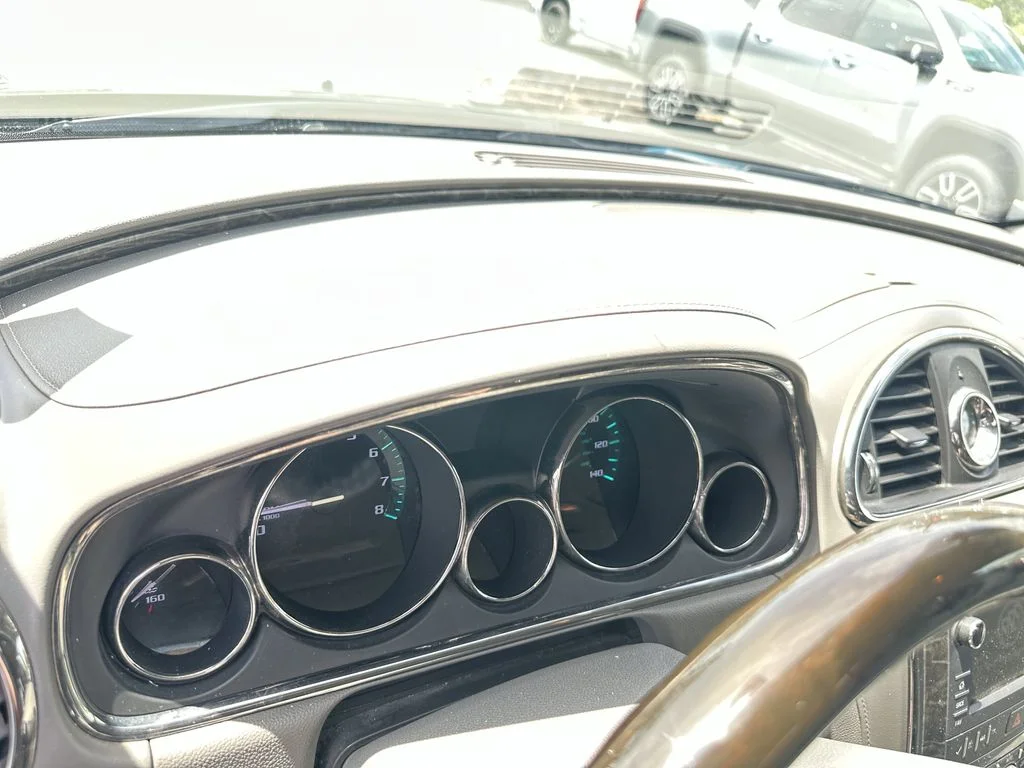 Used 2013 Gray Buick Convenience Group image 10