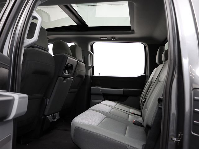 New 2026 Carbonized Gray Metallic Ford F-250® XLT image 14