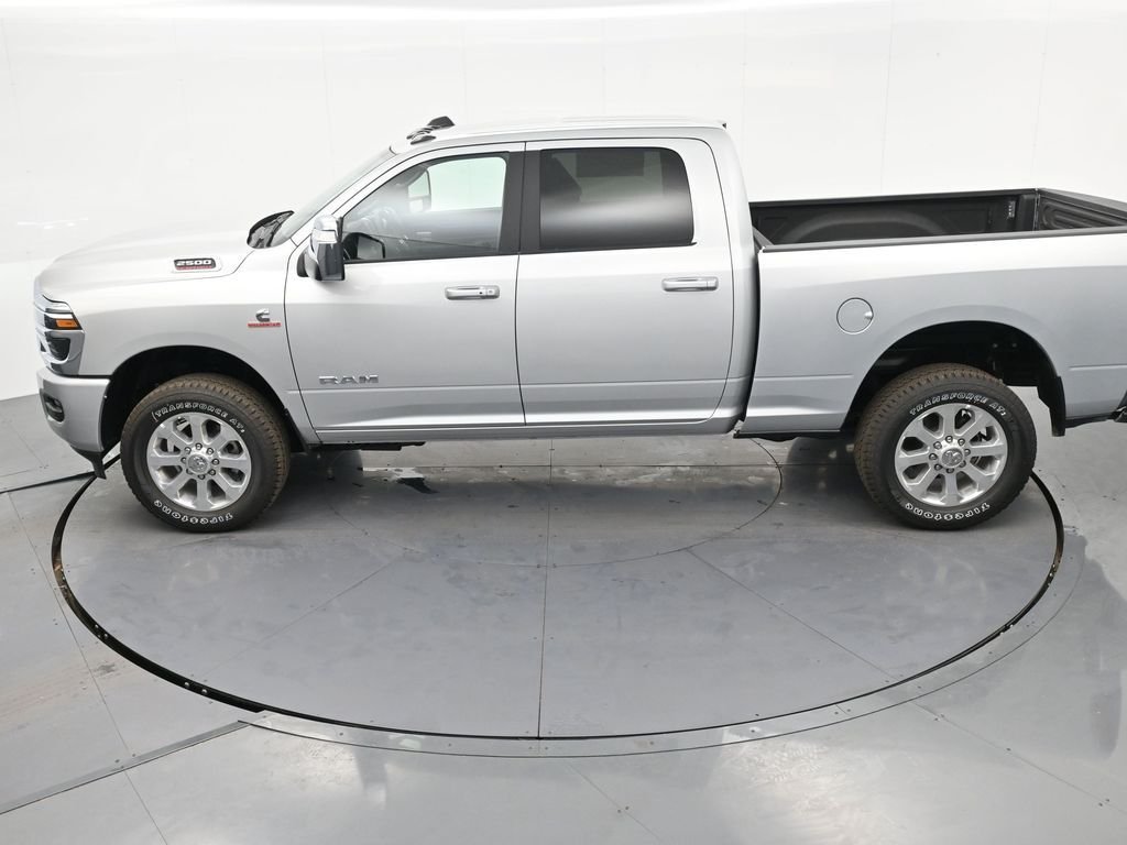 New 2026 Silver-Zynith Exterior Paint RAM Laramie image 30