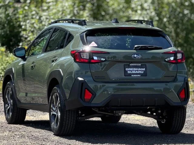 New 2026 ALPINE GREEN Subaru Limited image 5
