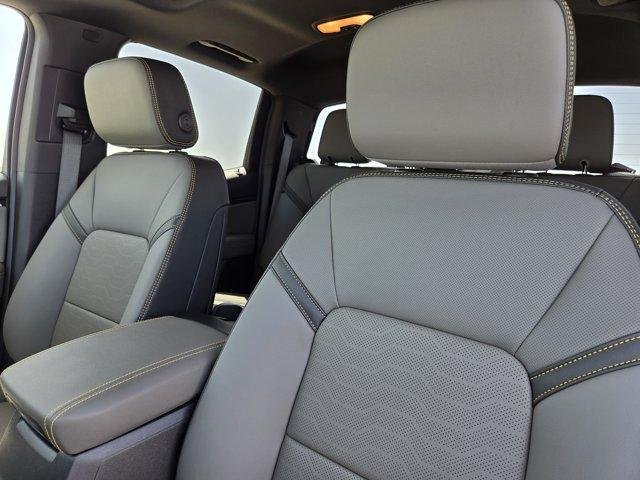 2026 Chevrolet Colorado ZR2 - Photo 22