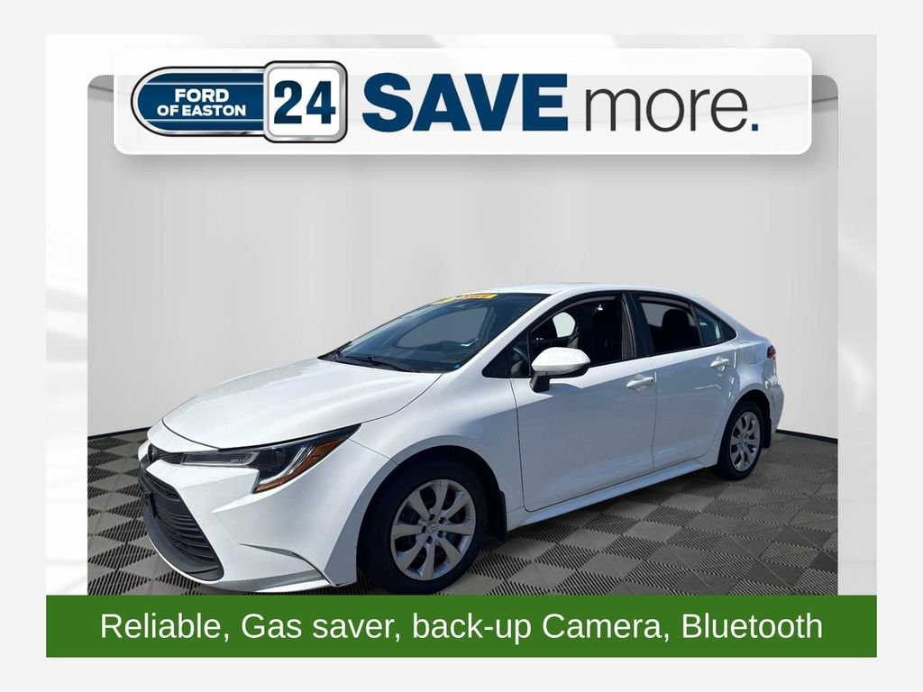 Used 2025 White Toyota LE image 1