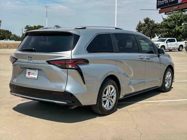 Certified Used 2021 CELESTIAL SILVER Toyota  image 3