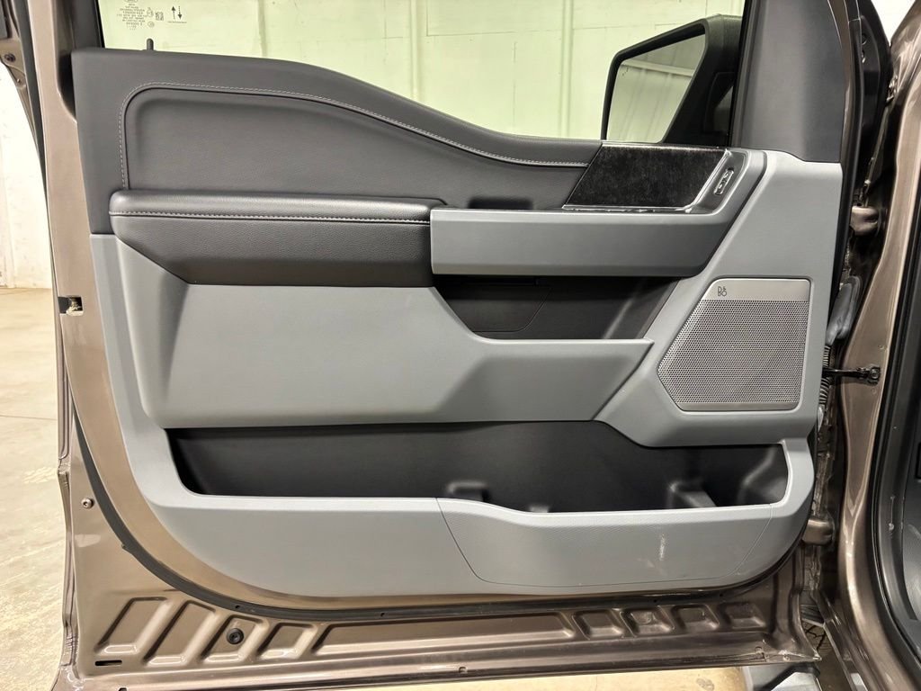 Used 2023 Gray Ford XLT image 18