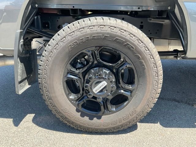 Used 2026 Gray Ford XL image 27
