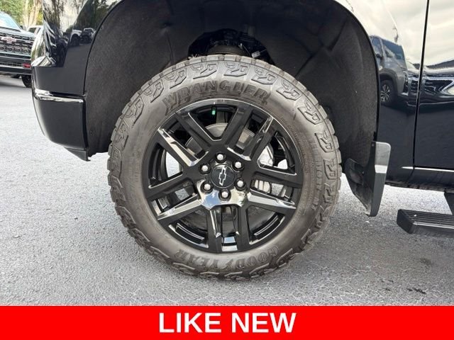 Used 2026 Black Chevrolet LT Trail Boss image 9