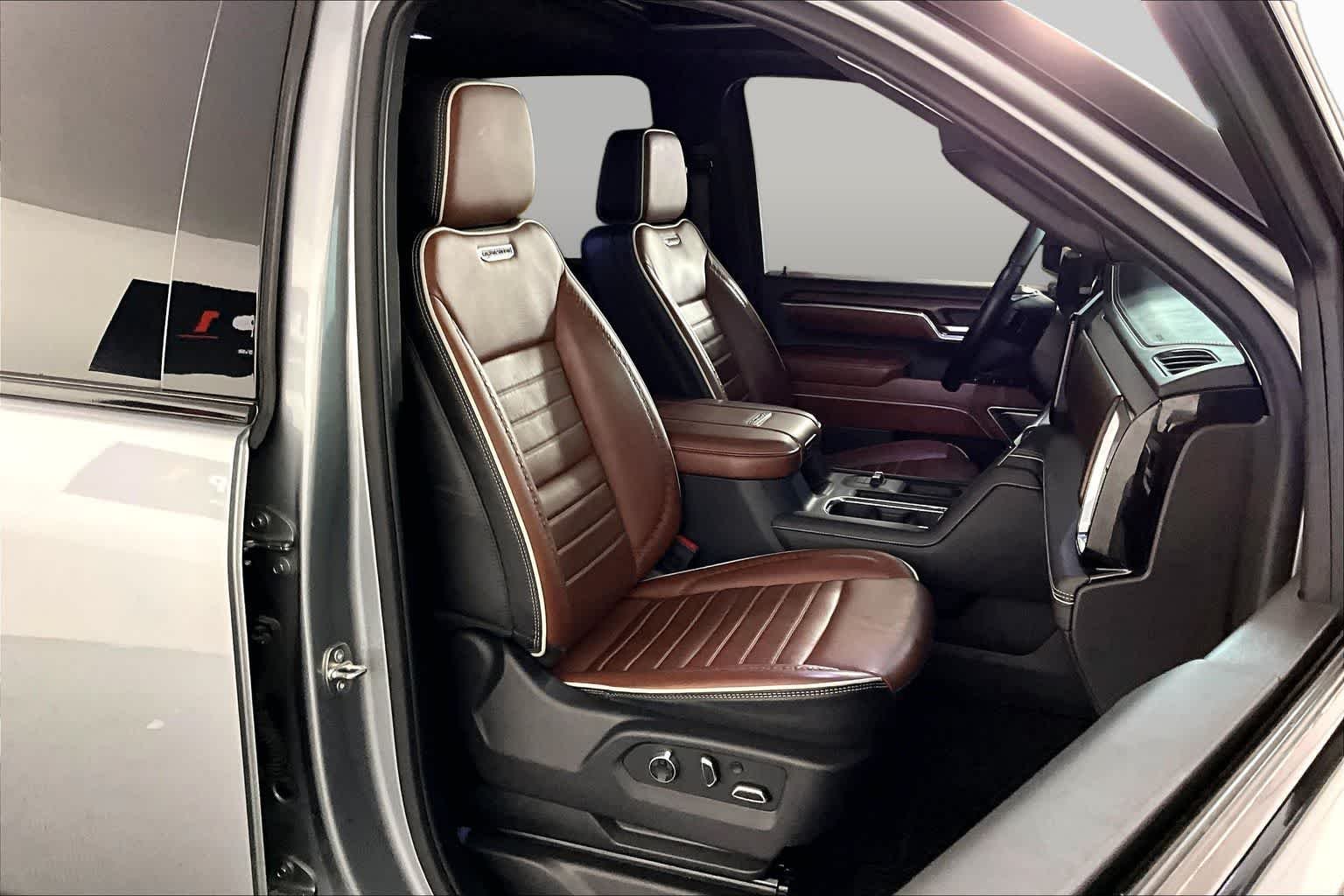Used 2024 Sterling Metallic GMC Denali Ultimate image 9