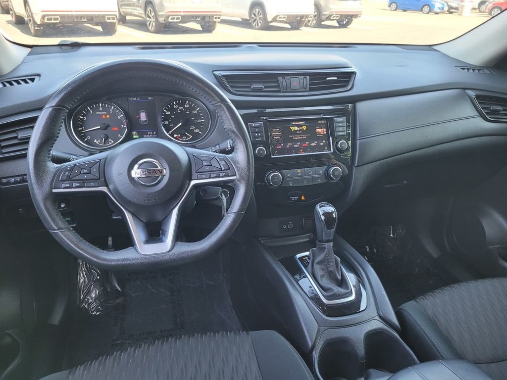 Used 2018 Black Nissan S image 19
