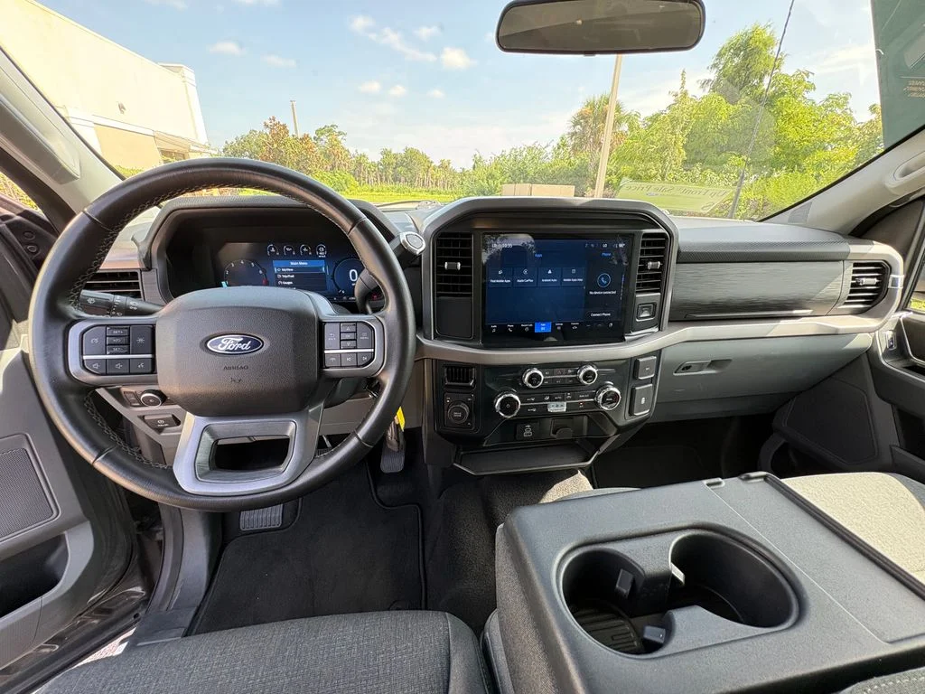 Certified Used 2025 Gray Ford XLT image 8