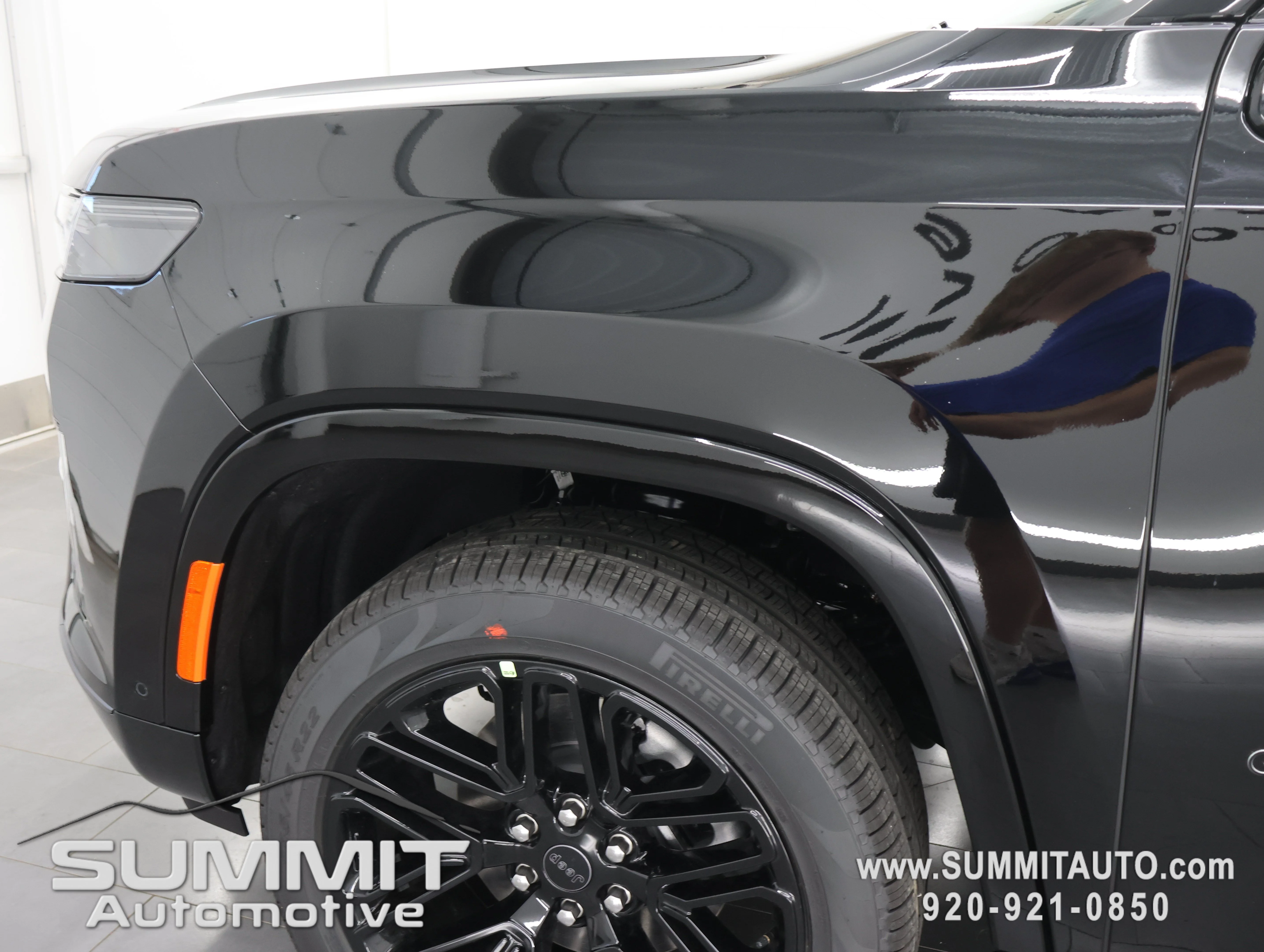 New 2026 High Gloss Black Jeep Limited Reserve image 40