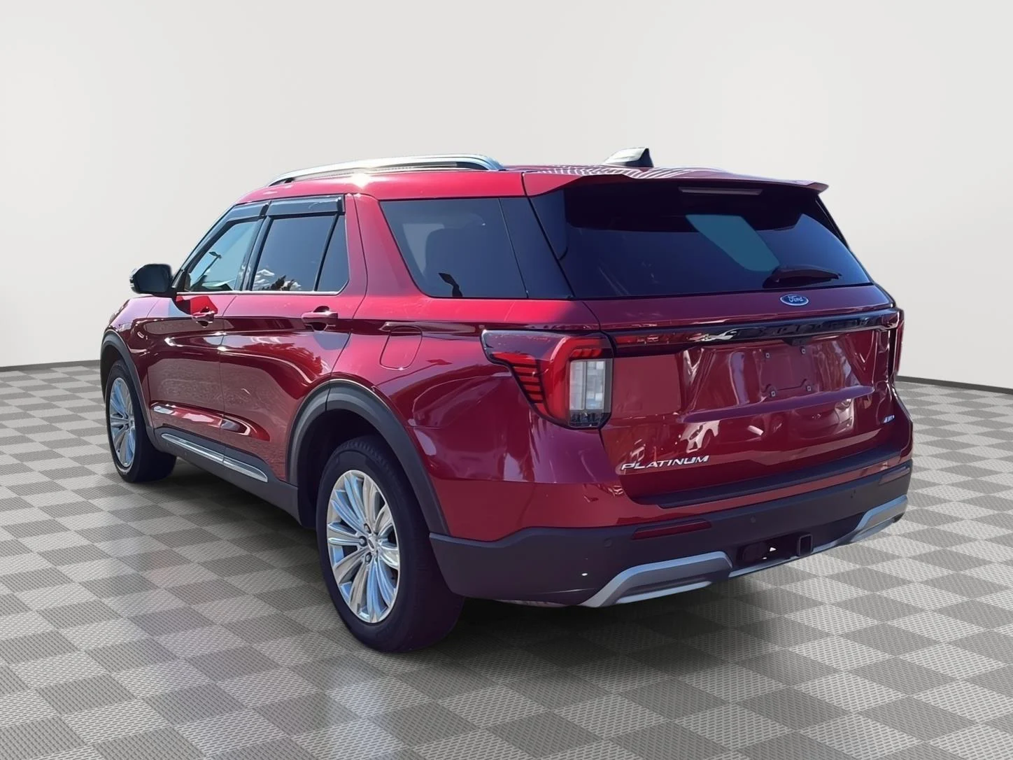 Used 2025 Rapid Red Metallic Tinted Clearcoat Ford Platinum image 7