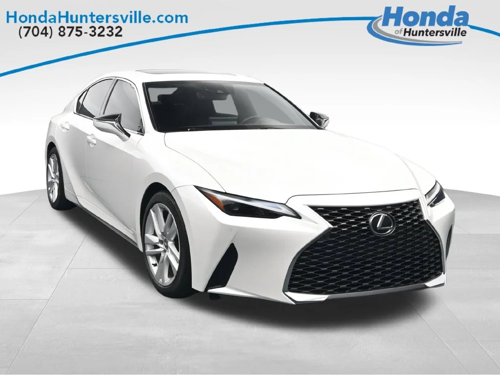 2024 Lexus IS 300