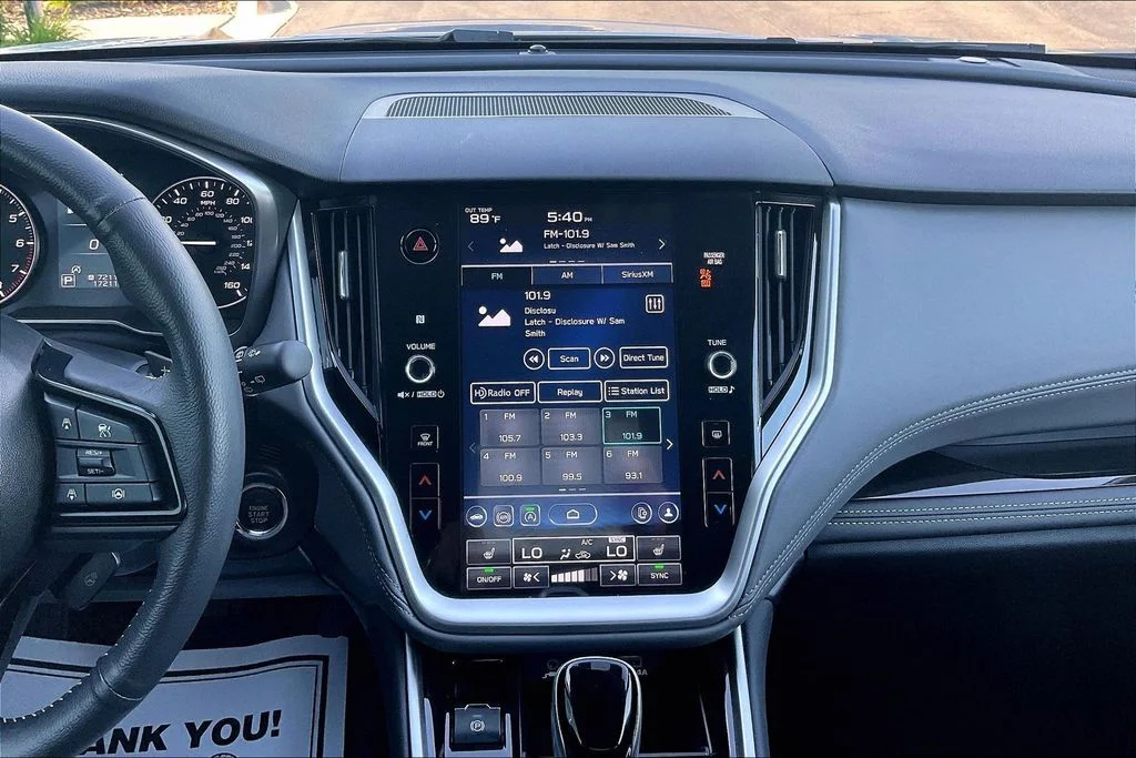 Used 2025 Silver Subaru Onyx Edition image 6