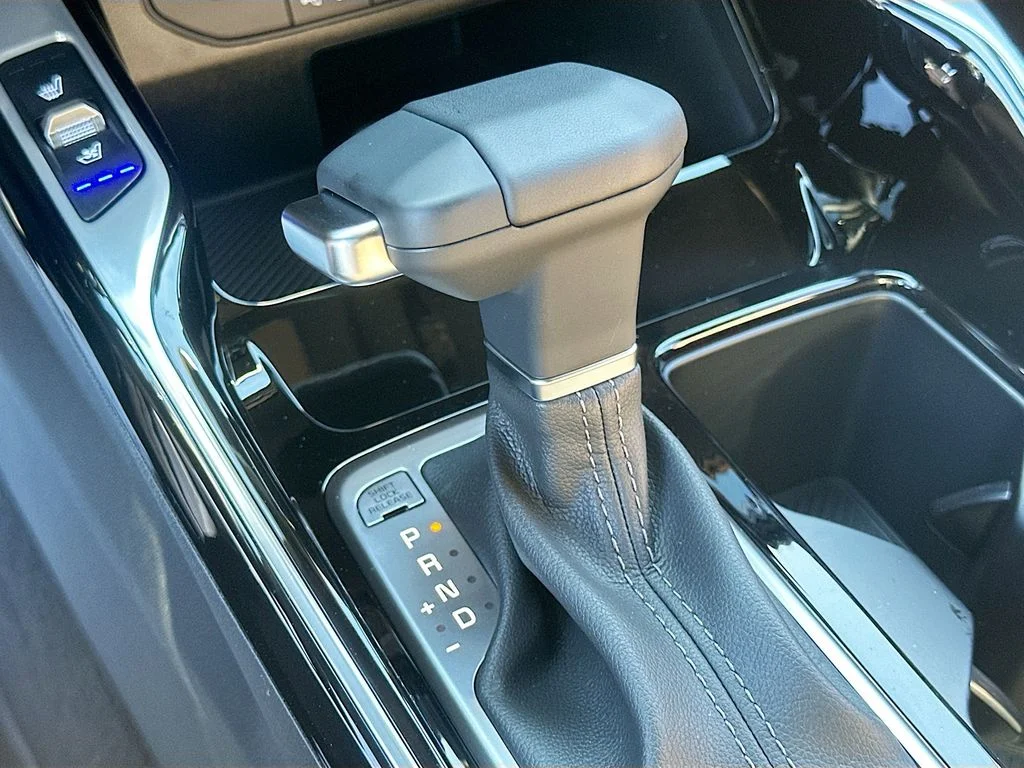 New 2026 Glacial White Pearl Kia X-Line SX Prestige AWD image 17